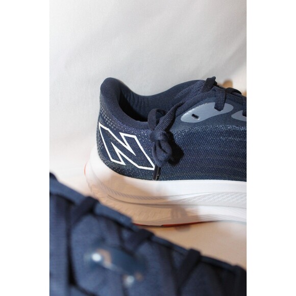 New Balance Men\'s 9.5 2E EXTRA WIDE FuelCell Walker Elite Sneakers NAVY BLUE NIB